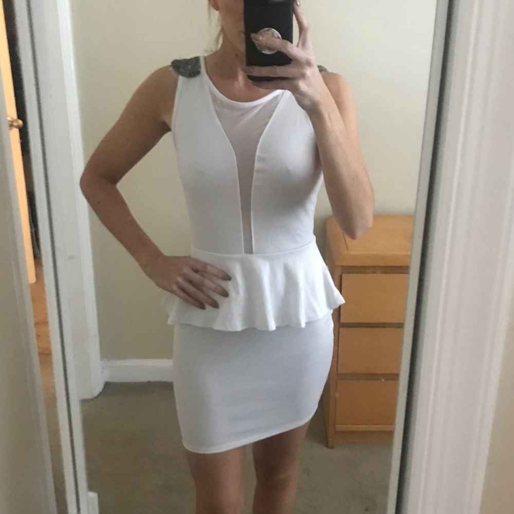 White peplum dress with shoulder embellishment ❤️